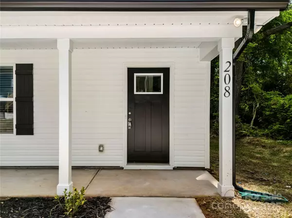 Landis, NC 28025,208 N Correll ST