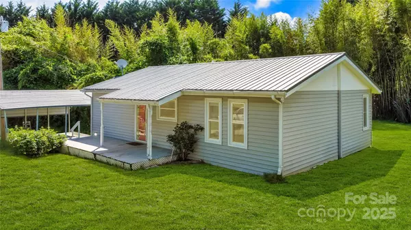 Asheville, NC 28803,13 Rosscraggon DR