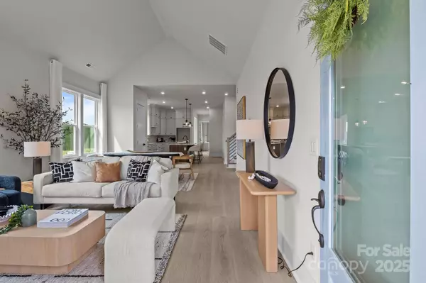 Sherrills Ford, NC 28673,4419 Splash TRL #158