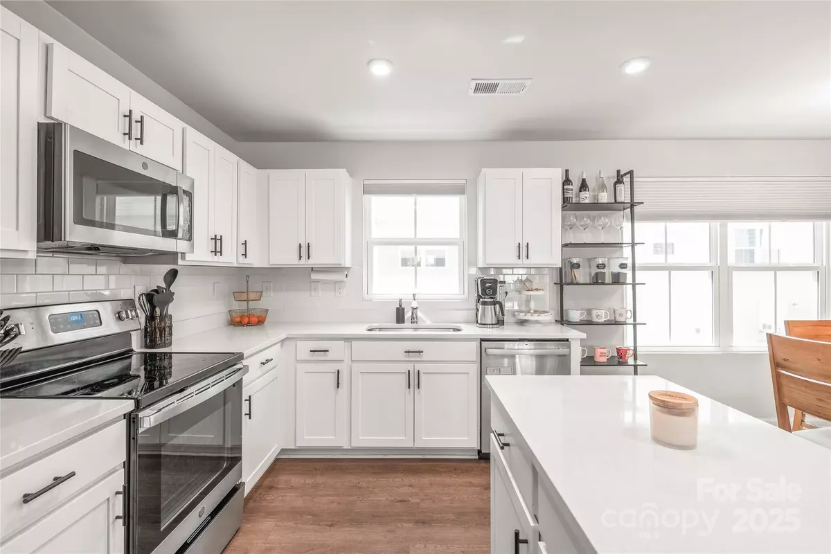 Charlotte, NC 28214,5023 Daybell ST