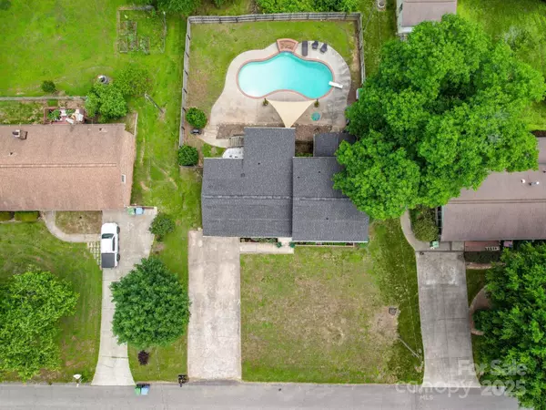 Gastonia, NC 28054,2666 Hill LN