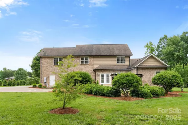 Dallas, NC 28034,1533 Ohara Plantation CT