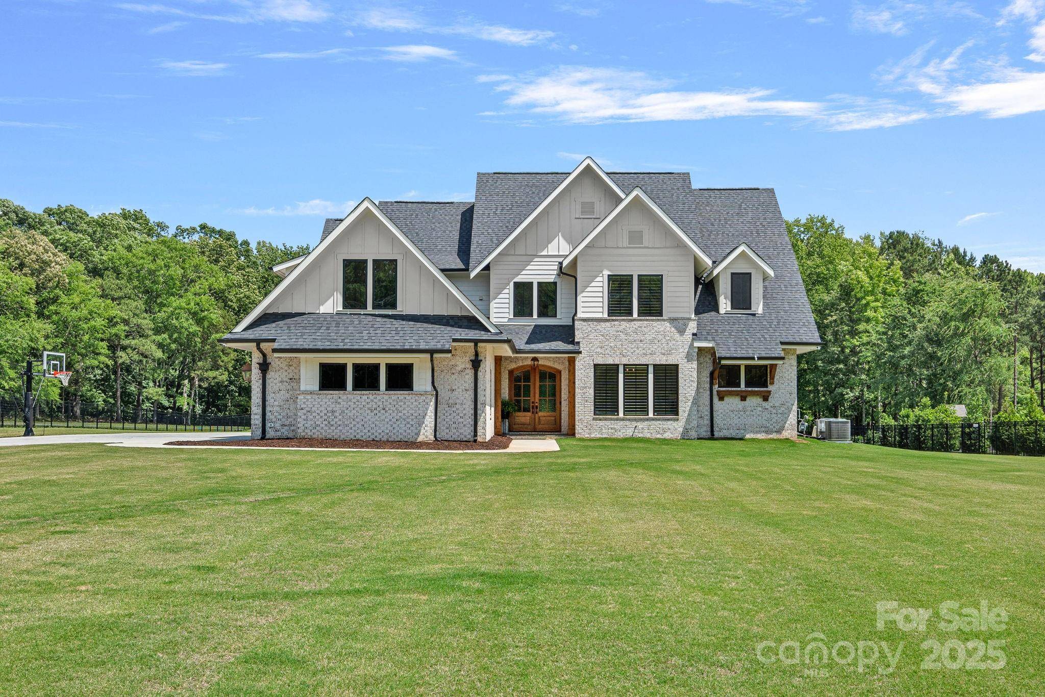 Waxhaw, NC 28173,1405 Waxhaw Marvin RD