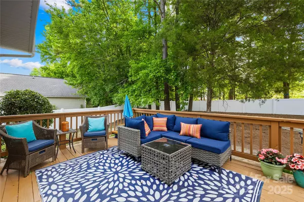 Matthews, NC 28104,8020 Sheckler LN