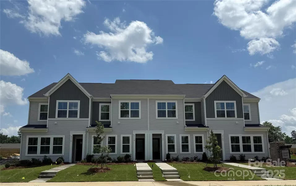 4742 Lakeview RD N #17, Charlotte, NC 28216
