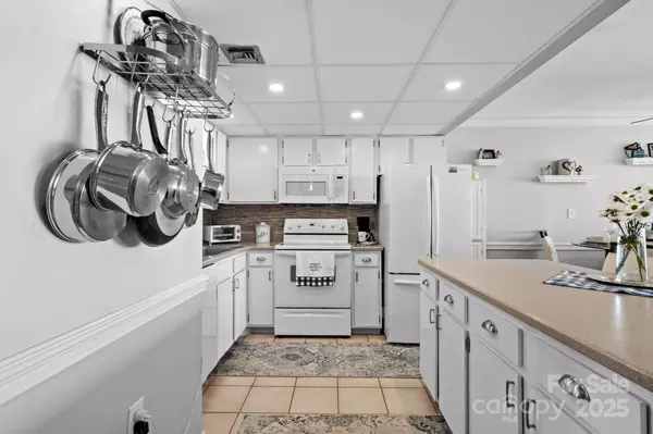 Murrells Inlet, SC 29576,1210 N Waccamaw DR #1105