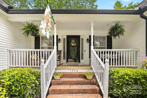 Salisbury, NC 28147,1004 Gracebrook DR