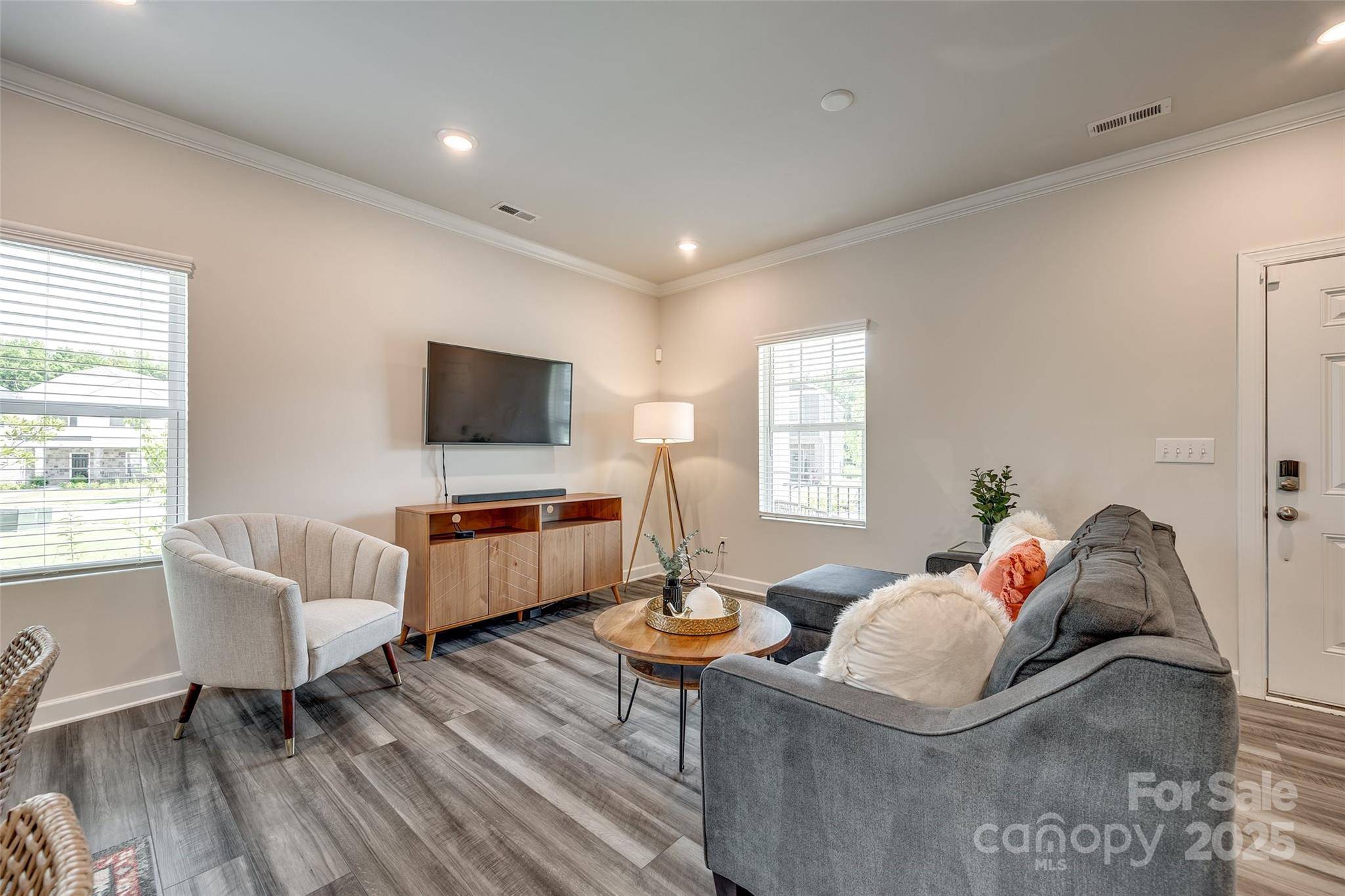 Pineville, NC 28134,700 Windage WAY