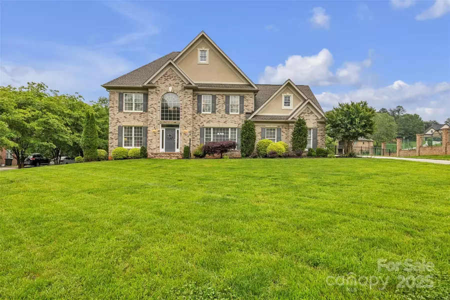 604 Gwendolyn CT, Granite Falls, NC 28630