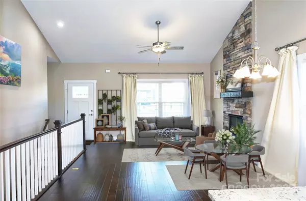 Hendersonville, NC 28792,75 Leyland CIR