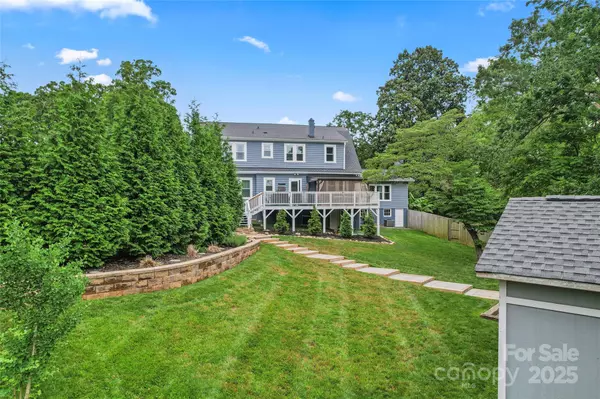 Lincolnton, NC 28092,509 N Oak ST