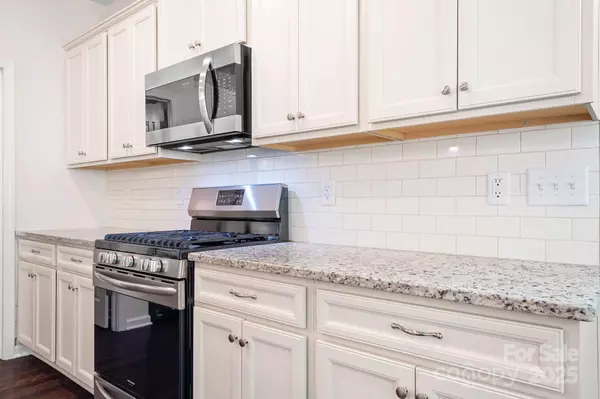 Charlotte, NC 28278,14611 Murfield CT