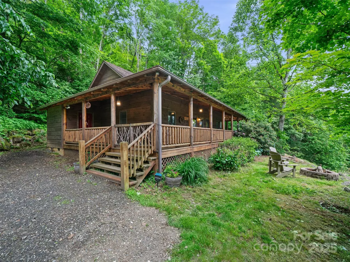 Bakersville, NC 28705,198 Bear Ridge RD