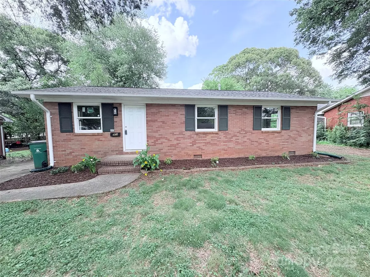 Charlotte, NC 28205,4209 Donnybrook PL