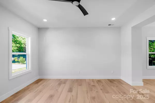 Denver, NC 28037,7874 Lucky Creek LN