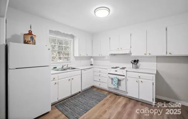 Gastonia, NC 28054,623 S New Hope RD #4