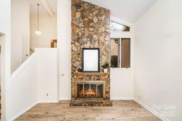 Charlotte, NC 28277,4025 Ivystone CT