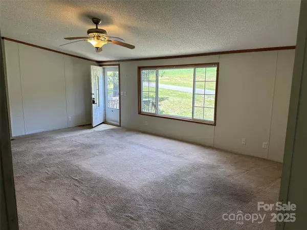 Gastonia, NC 28056,9044 Forington LN