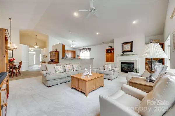 Fort Mill, SC 29708,539 Turquoise WAY