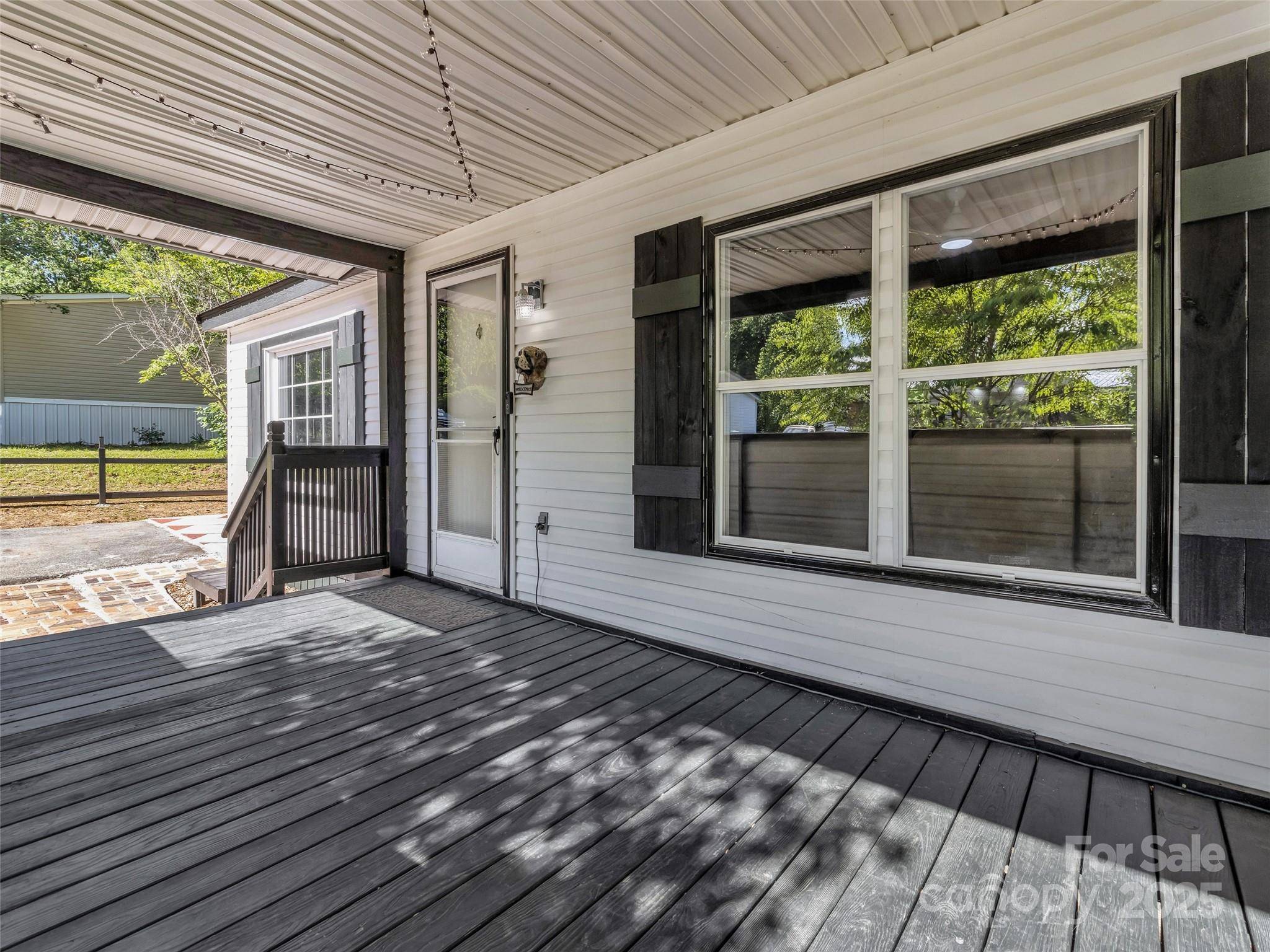 Asheville, NC 28803,3 Concord Knoll LN