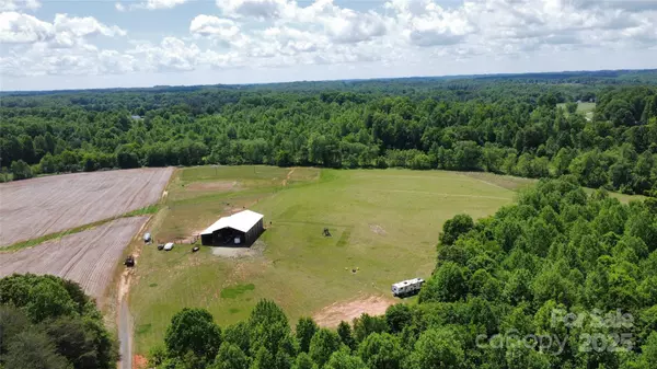 508 Abbeydale RD, Harmony, NC 28634
