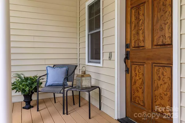 Etowah, NC 28729,190 Jonathan Creek DR