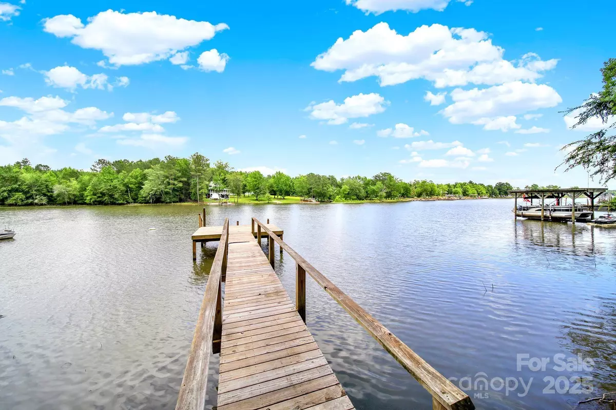 Liberty Hill, SC 29074,2248 White Heron RD