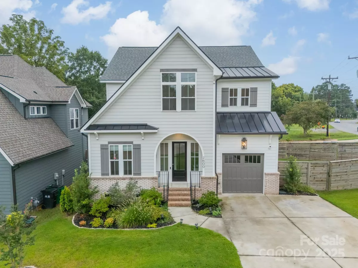 Charlotte, NC 28205,2600 Palm AVE