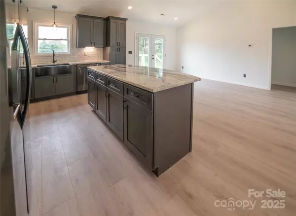 Granite Falls, NC 28630,4364 Grover PL