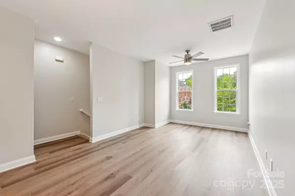 Matthews, NC 28105,1126 Dean Hall LN
