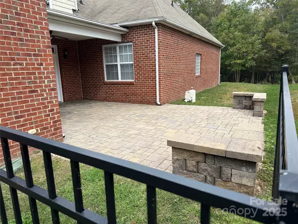 Charlotte, NC 28277,10715 Tom Short RD