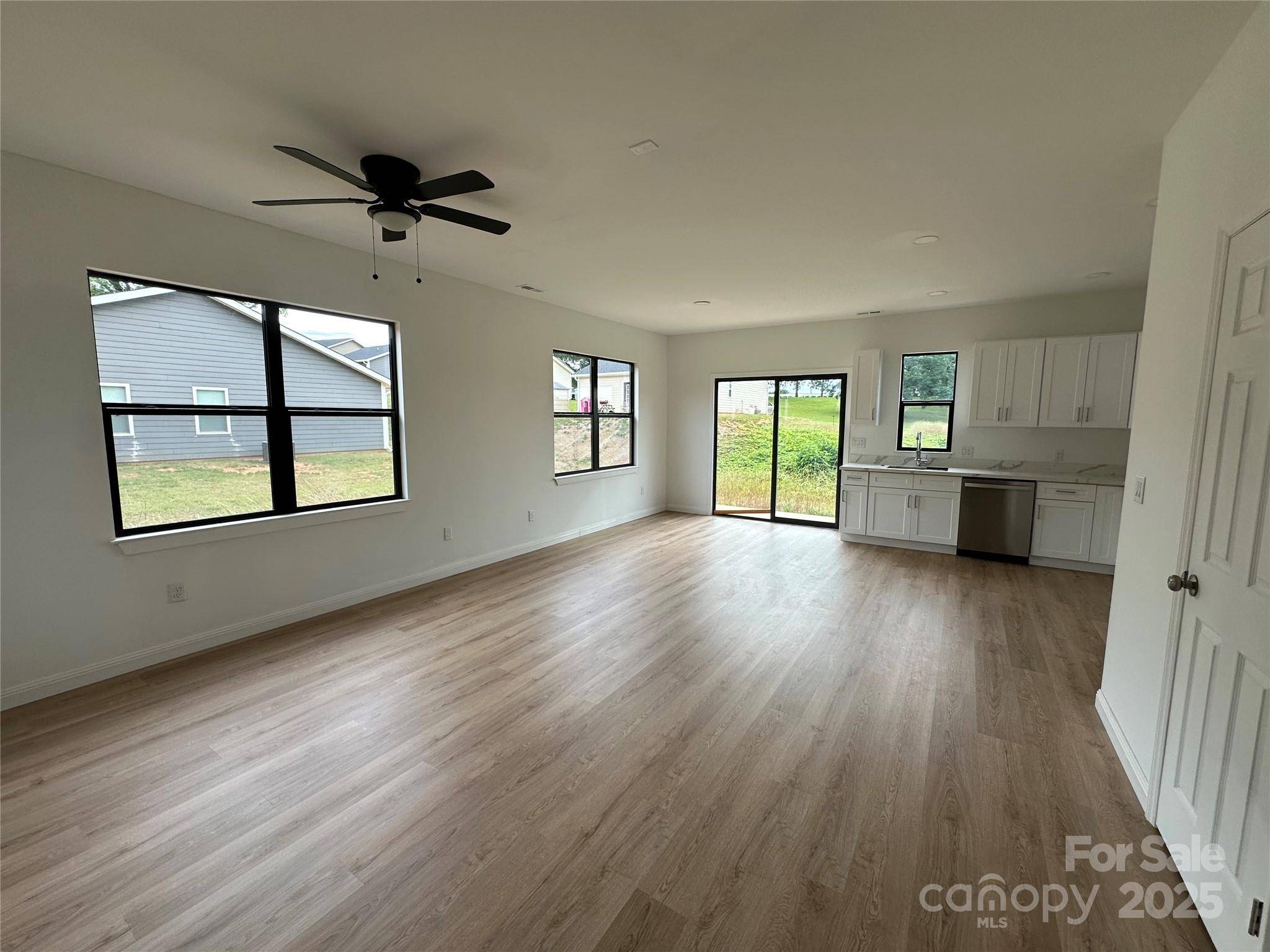 Hickory, NC 28602,804 3rd Street PL SW
