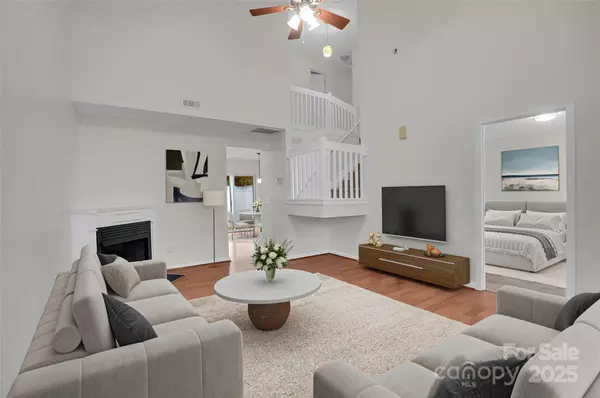 Charlotte, NC 28215,5237 Ficus Tree LN