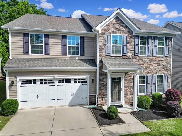 1012 Kings Bottom DR, Fort Mill, SC 29715