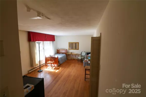 Salisbury, NC 28147,170 Heritage LN
