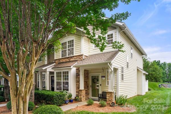 424 River Park RD, Belmont, NC 28012
