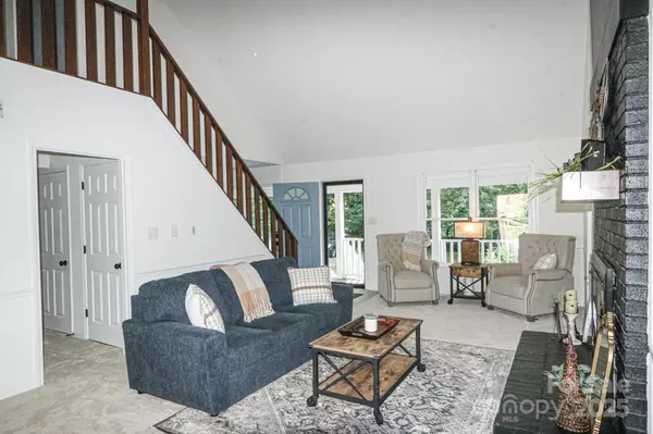 Clemmons, NC 27102,196 Epping RD