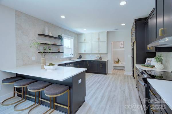 Bessemer City, NC 28016,2000 Plainfield DR