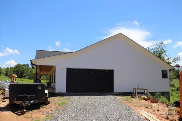 Marshall, NC 28753,632 Morlin Acres DR