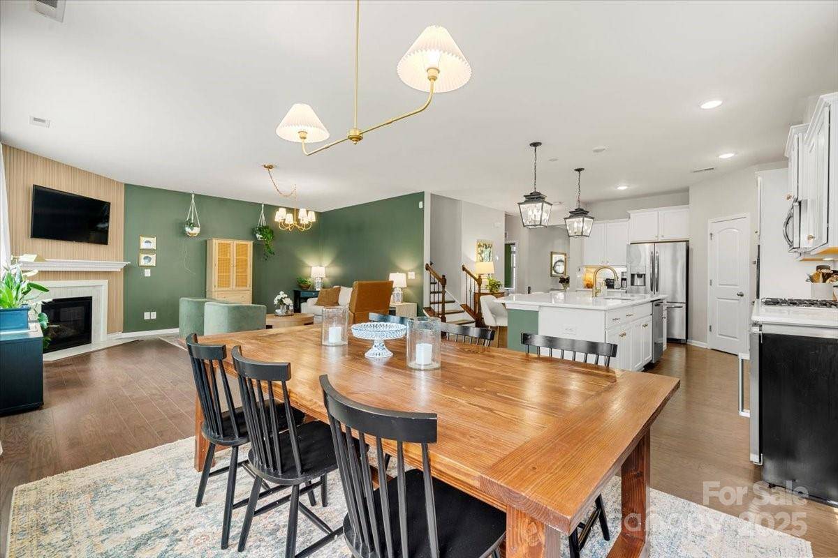Davidson, NC 28036,15515 Laverack LN