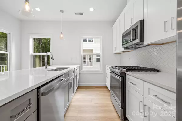Charlotte, NC 28208,3924 Hager DR