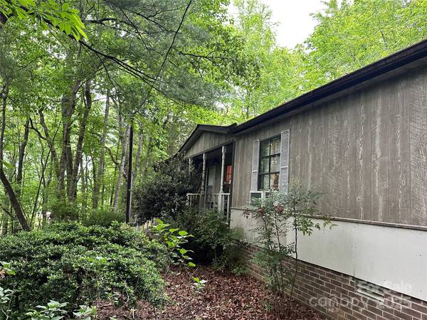 98 Long Pine DR, Mills River, NC 28759