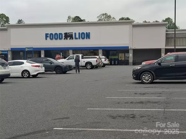 Morganton, NC 28655,2296 Magnolia PL #8