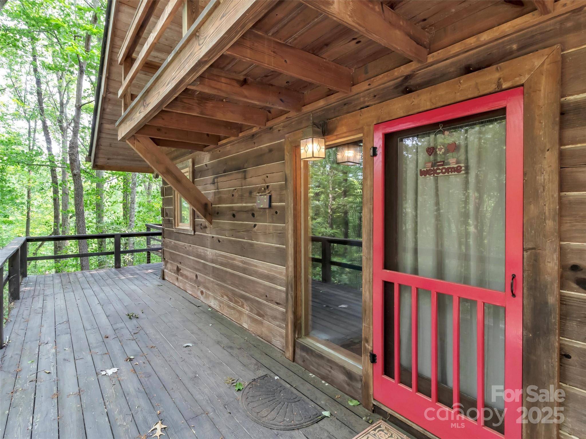Waynesville, NC 28785,429 Biodome DR