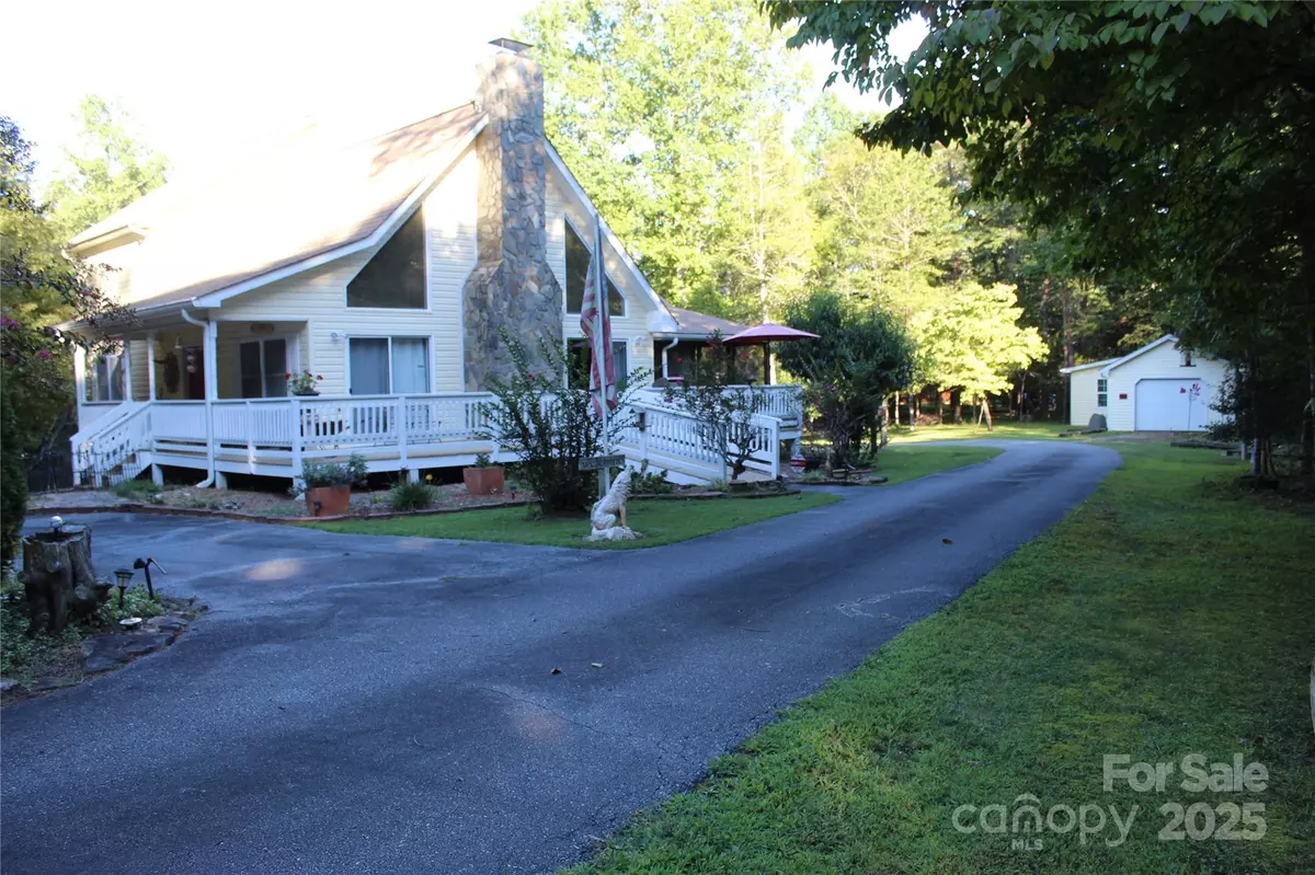Rutherfordton, NC 28139,191 Big Cedar DR