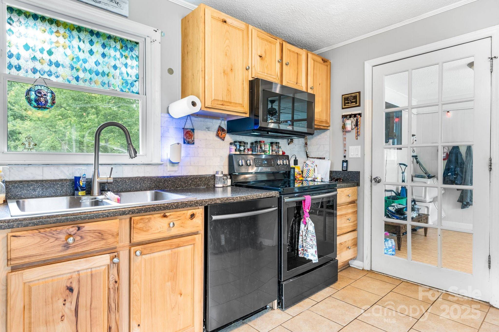 Hiddenite, NC 28636,1691 Hill River RD