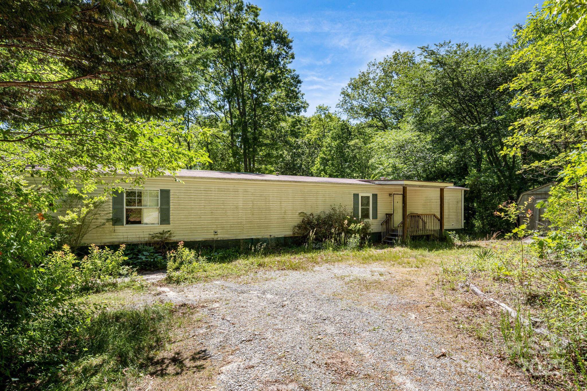 Cedar Mountain, NC 28718,501 Deer Chase CIR