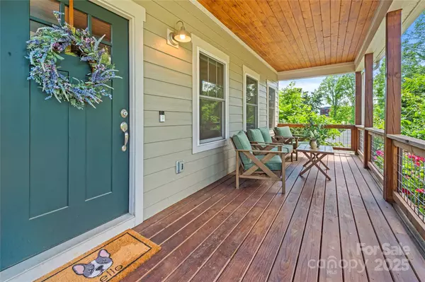Asheville, NC 28806,109 Druid DR