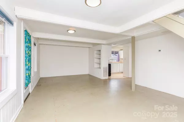 10 Cedarvilla DR, Rock Hill, SC 29730