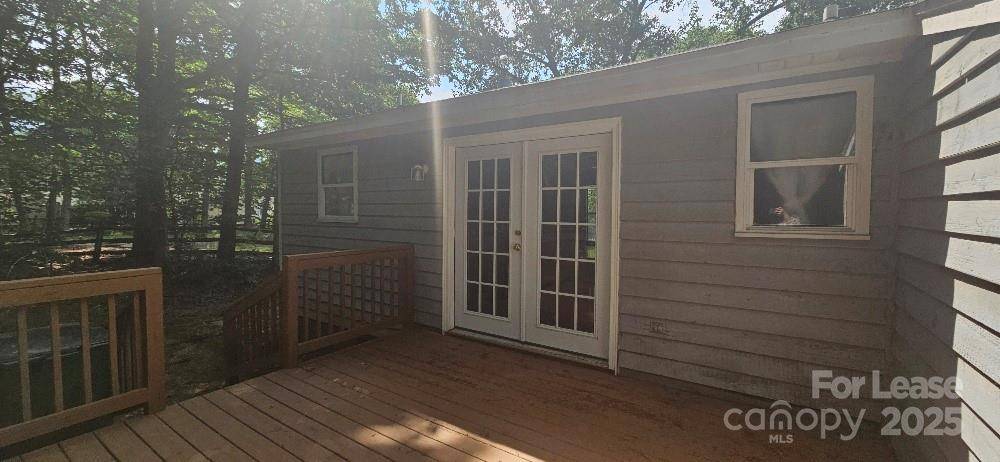 Charlotte, NC 28215,8106 Tamalpais CT